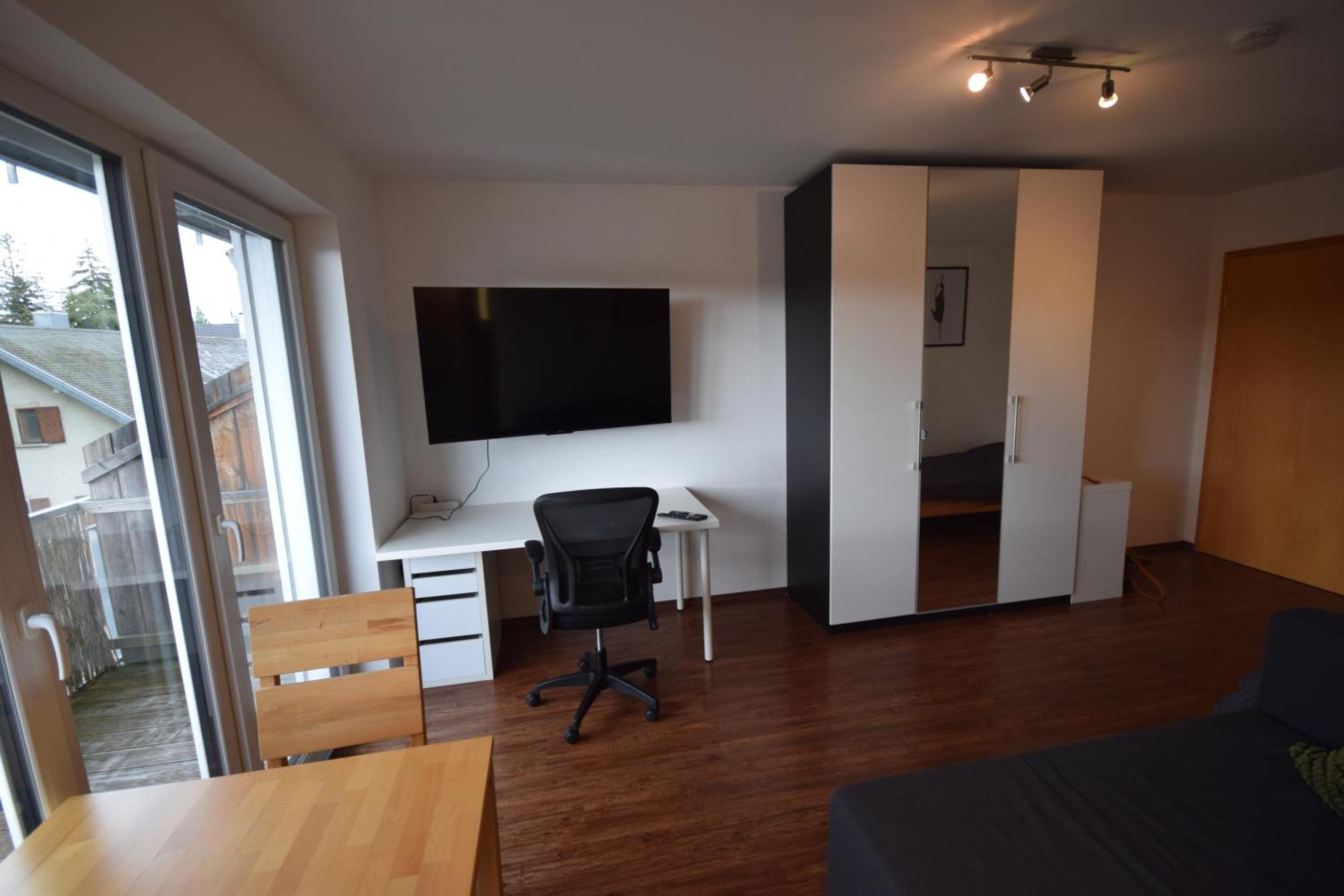 Nestwerk Komfort R23-12 - Balkon, Arbeitsplatz & Zentrumsnah Biberach an der Riß Extérieur photo
