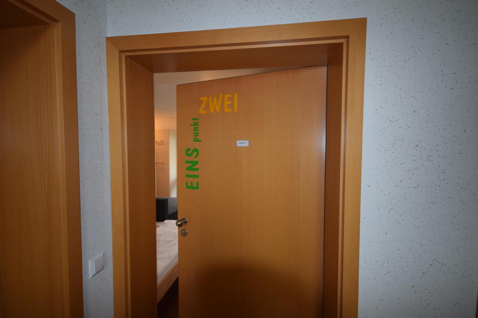 Nestwerk Komfort R23-12 - Balkon, Arbeitsplatz & Zentrumsnah Biberach an der Riß Extérieur photo